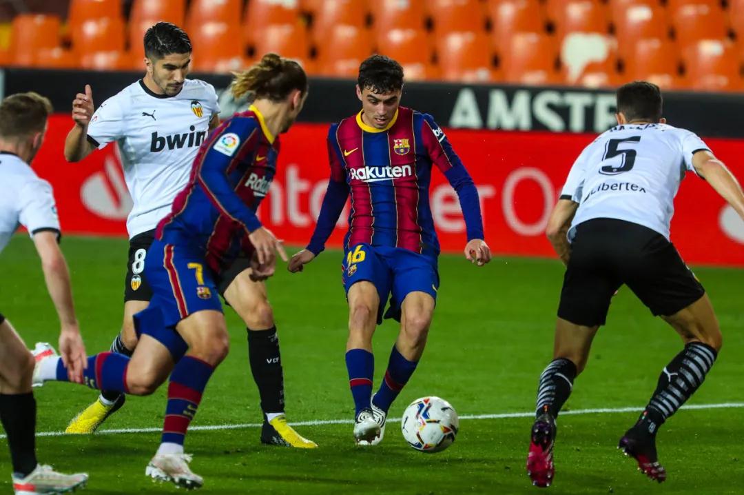 ملخصات مسلسلات كورية مدرسية كوميدية لا تفوت مشاهدتها