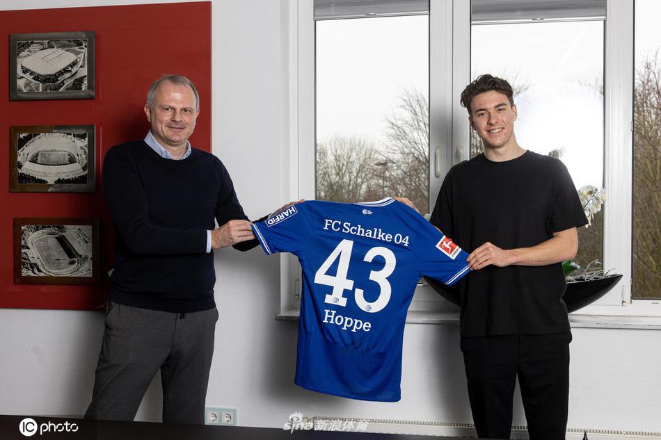 مباراة الأهلي اليوم مذاعة على أي قناة؟ دليل شامل لبث المباراة