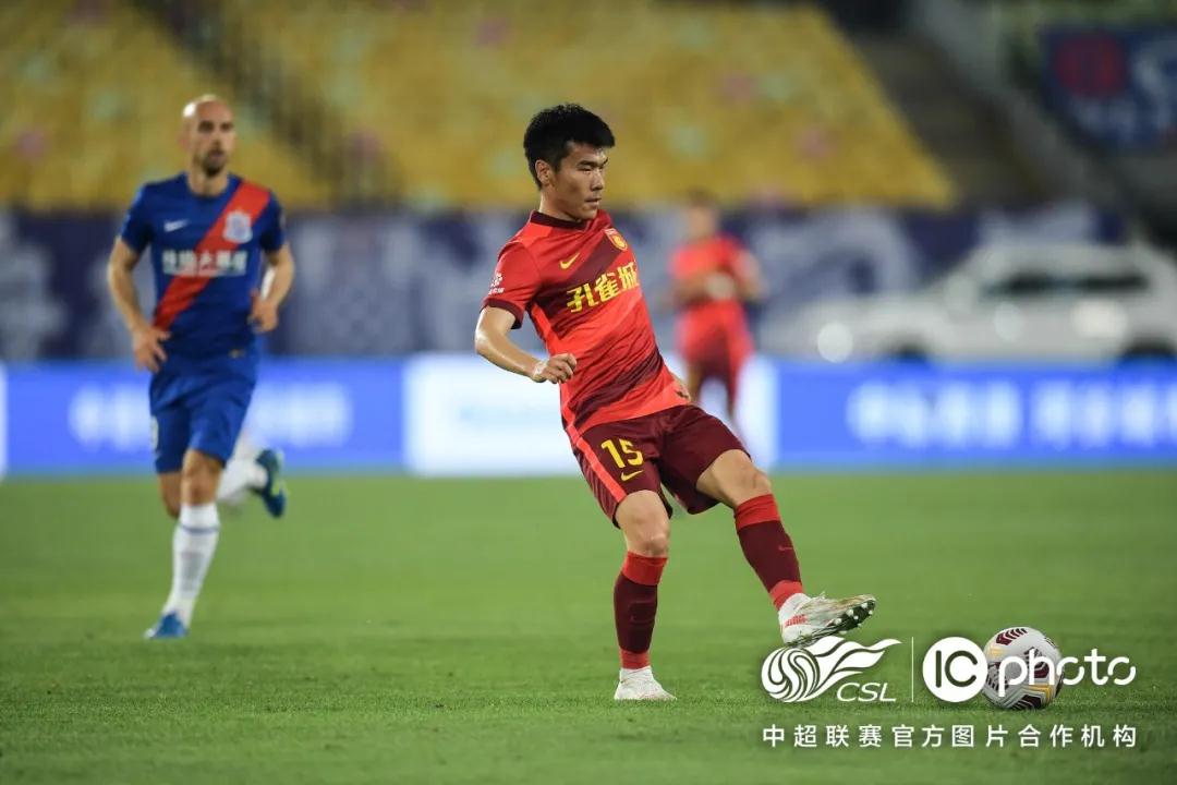 وولفرهامبتون في الدوري الإنجليزي الممتازالترتيب والأداء الحالي